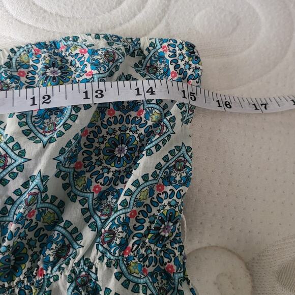 Vanity White Paisley Long Strapless Button Down Top - Large - Picture 5 of 6